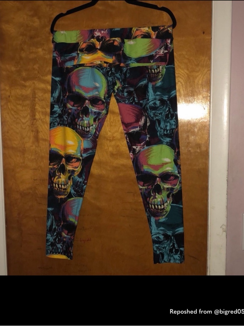 LuLaRoe Skull Leggings TC
